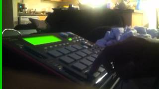 mqdefault2 AKAI MPC 1000 BEAT